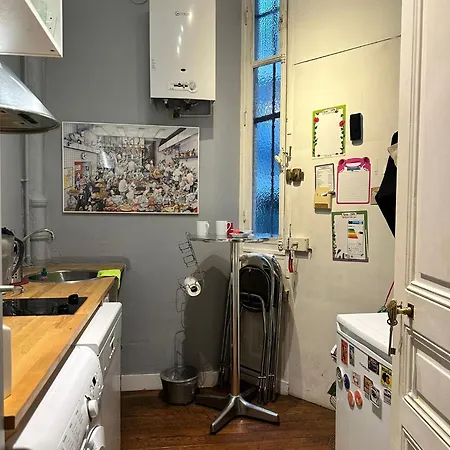 Appartement Triangle D'or X Av Montagine & Champs Elysees 100m Paris